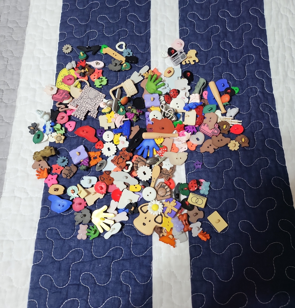 Mixed Assorted Novelty Buttons and Charms - Multicolor